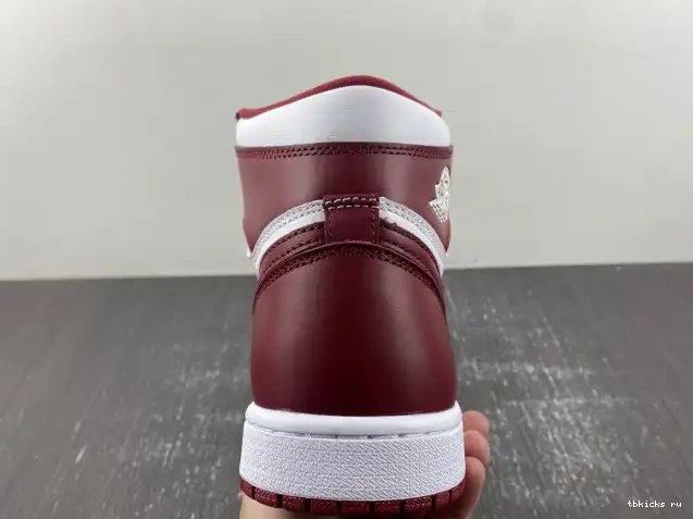 Reps TB 1 Team Air High Red Jordan OG DZ5485-160 0415